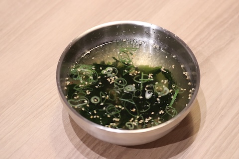 ワカメスープ